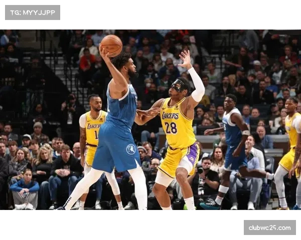 浓眉高效统治内线下半场爆发砍下18分9篮板助湖人稳住胜局